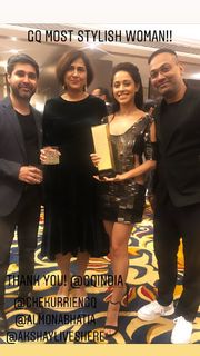 Nushrratt Bharuccha feet photo thumbnail