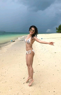 Nushrratt Bharuccha feet photo thumbnail