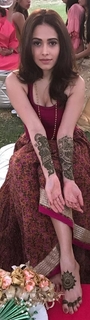Nushrratt Bharuccha feet photo thumbnail
