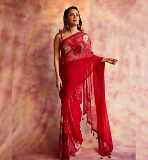 Nushrratt Bharuccha feet photo thumbnail