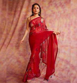 Nushrratt Bharuccha feet photo thumbnail