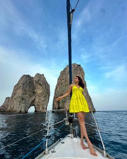 Nushrratt Bharuccha feet photo thumbnail