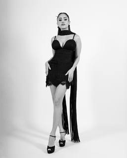 Nushrratt Bharuccha feet photo thumbnail