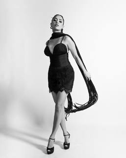 Nushrratt Bharuccha feet photo thumbnail