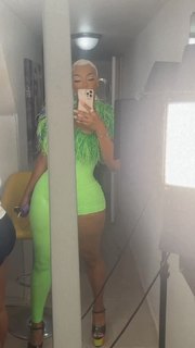 Nya Lee feet photo 1