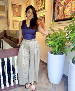 Nyla Usha feet photo 14