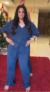 Nyla Usha feet photo 17