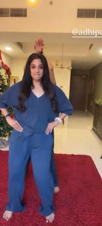 Nyla Usha feet photo 14