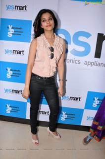 Nyra Banerjee feet photo thumbnail