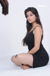 Nyra Banerjee feet photo thumbnail