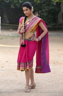 Nyra Banerjee feet photo thumbnail