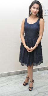 Nyra Banerjee feet photo thumbnail