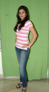 Nyra Banerjee feet photo thumbnail