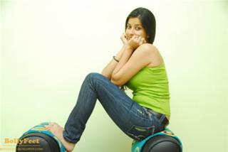 Nyra Banerjee feet photo thumbnail