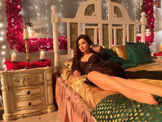 Nyra Banerjee feet photo thumbnail