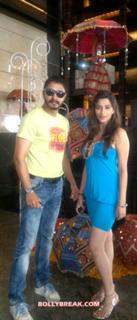 Nyra Banerjee feet photo thumbnail