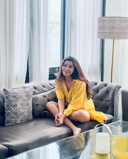 Nyra Banerjee feet photo thumbnail