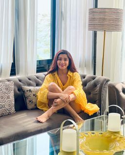 Nyra Banerjee feet photo thumbnail