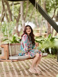 Nyra Banerjee feet photo thumbnail