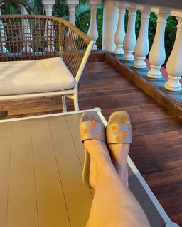 Nyra Banerjee feet photo thumbnail