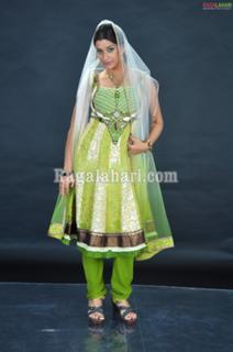 Nyra Banerjee feet photo thumbnail