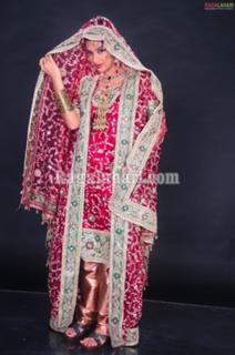 Nyra Banerjee feet photo thumbnail