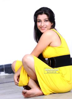 Nyra Banerjee feet photo thumbnail