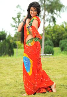 Nyra Banerjee feet photo thumbnail