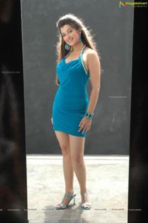 Nyra Banerjee feet photo thumbnail