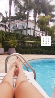 Nyvi Estephan feet photo thumbnail