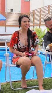 Nyvi Estephan feet photo thumbnail