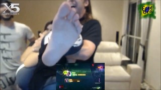 Nyvi Estephan feet photo thumbnail