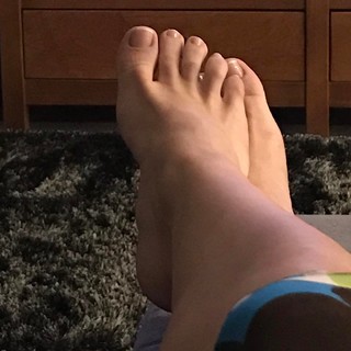 Núbia Óliiver feet photo 7