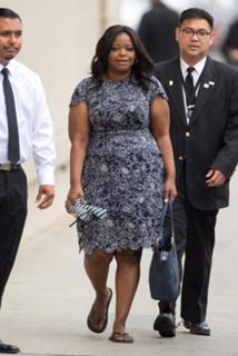 Octavia Spencer feet photo 5