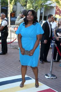 Octavia Spencer feet photo 17