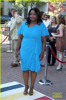 Octavia Spencer feet photo 16