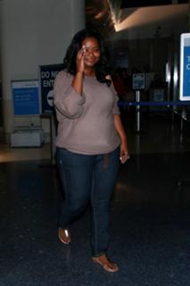 Octavia Spencer feet photo 17