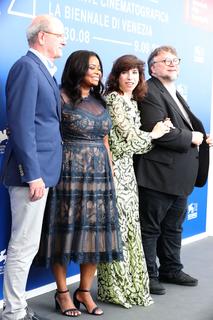 Octavia Spencer feet photo 8