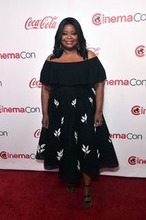 Octavia Spencer feet photo 10