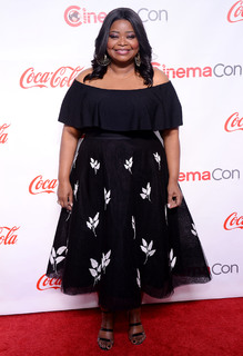 Octavia Spencer feet photo 6