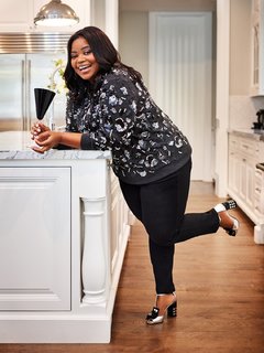 Octavia Spencer feet photo 18