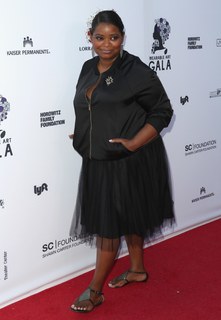 Octavia Spencer feet photo 10