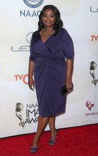 Octavia Spencer feet photo 3