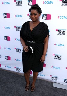 Octavia Spencer feet photo 12