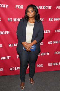 Octavia Spencer feet photo 8