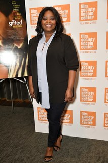 Octavia Spencer feet photo 1
