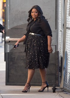 Octavia Spencer feet photo 11