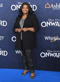 Octavia Spencer feet photo 11