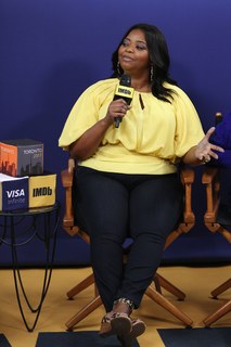 Octavia Spencer feet photo 9