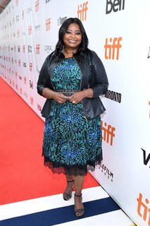 Octavia Spencer feet photo 6